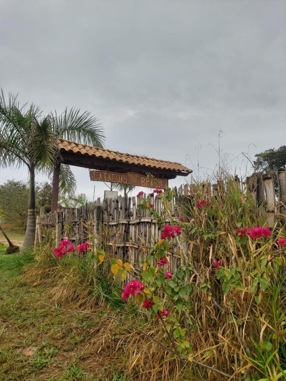 Cataguas Brasil Pousada Carrancas Eksteriør bilde